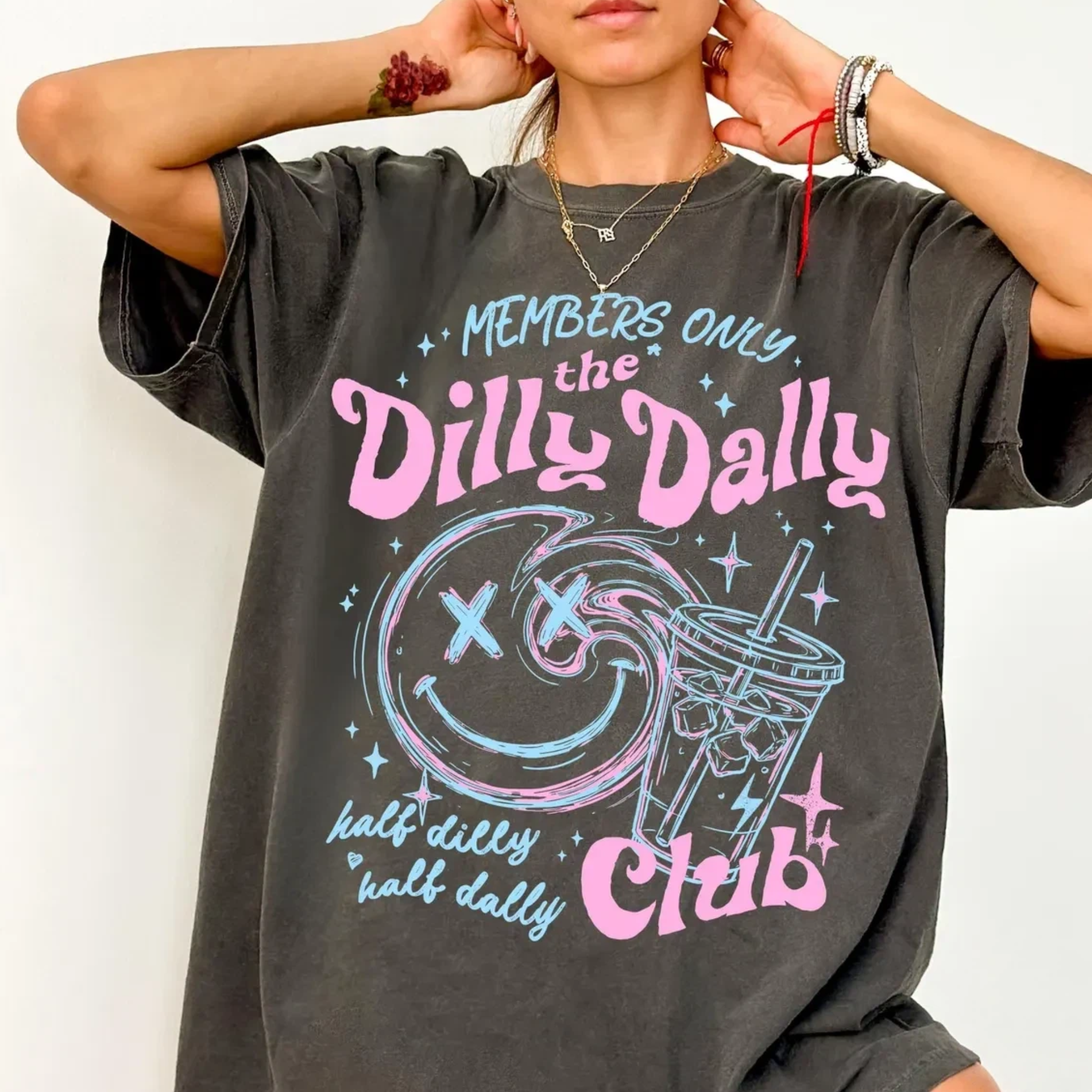 Dilly Dally Club T-shirt