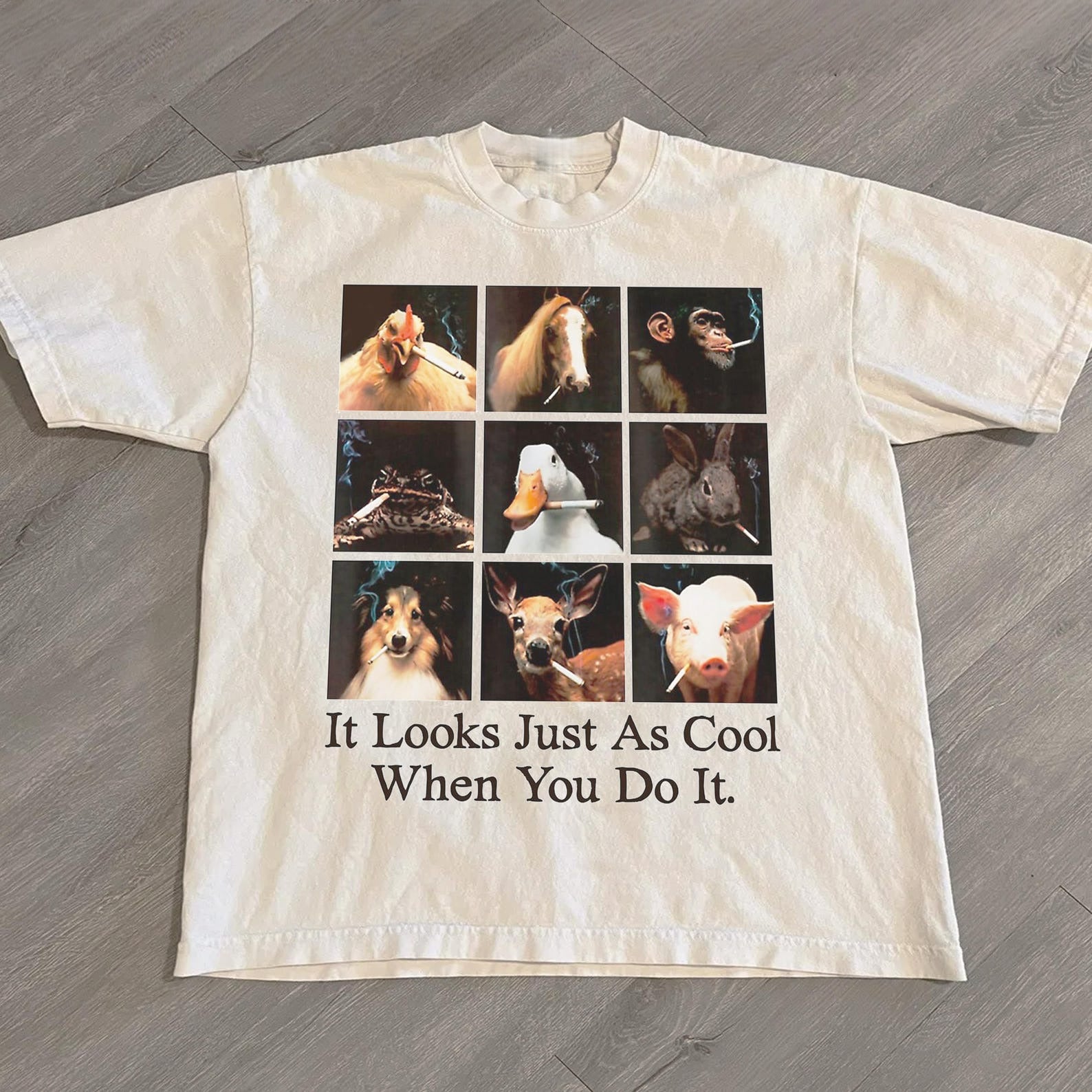 Animal smoking expression pack T-shirt