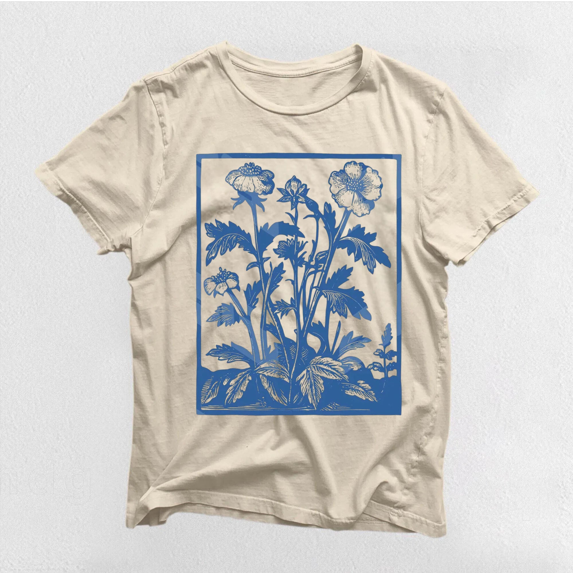 Retro wildflower pattern T-shirt