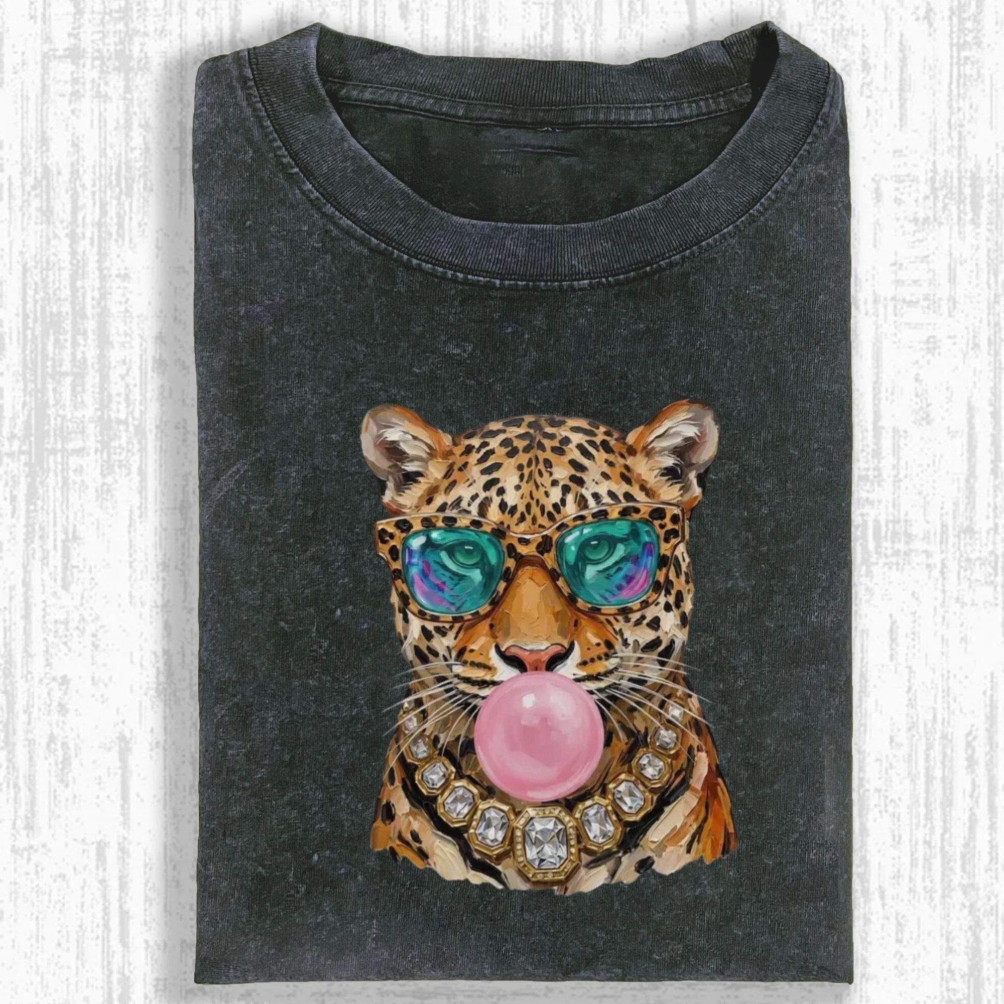 Leopard Bubblegum Sunglasses Retro T-shirt